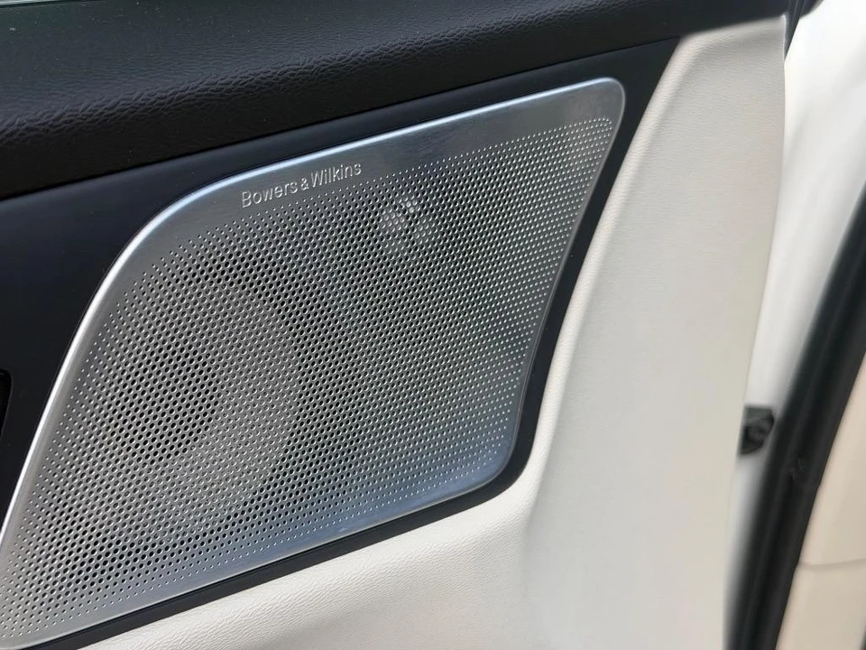 2022 Volvo S60 3rd Gen - Image 6 of 31