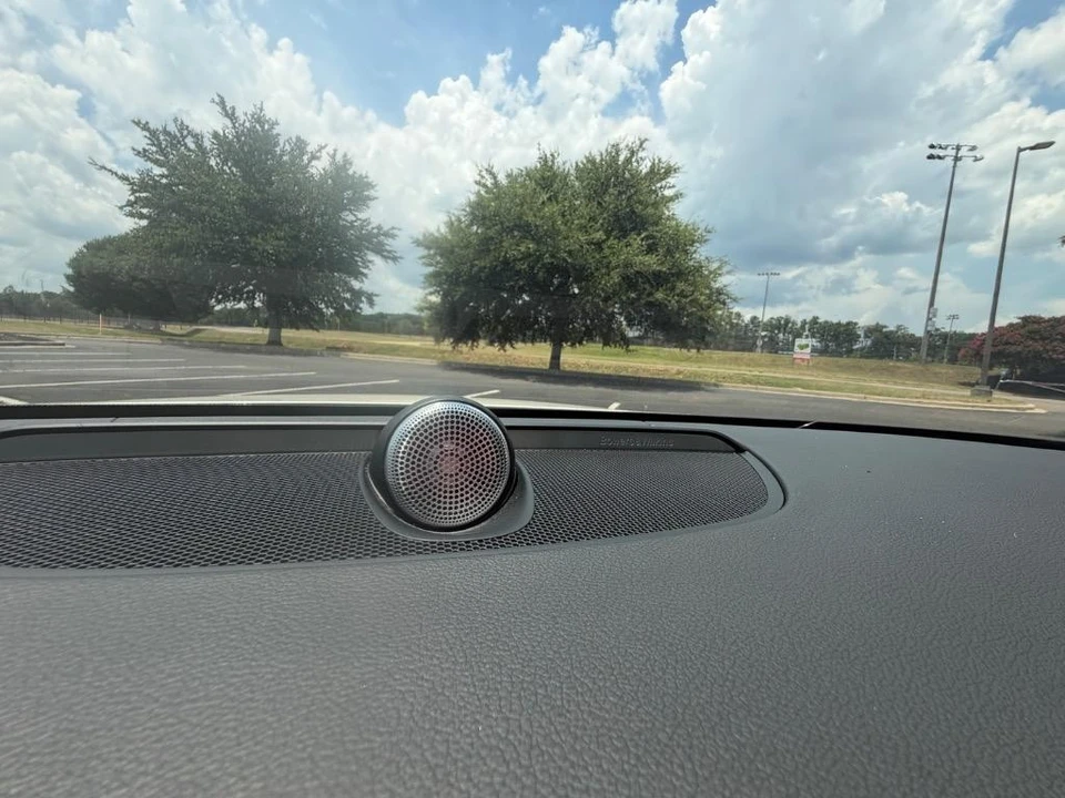 2022 Volvo S60 3rd Gen - Image 31 of 31