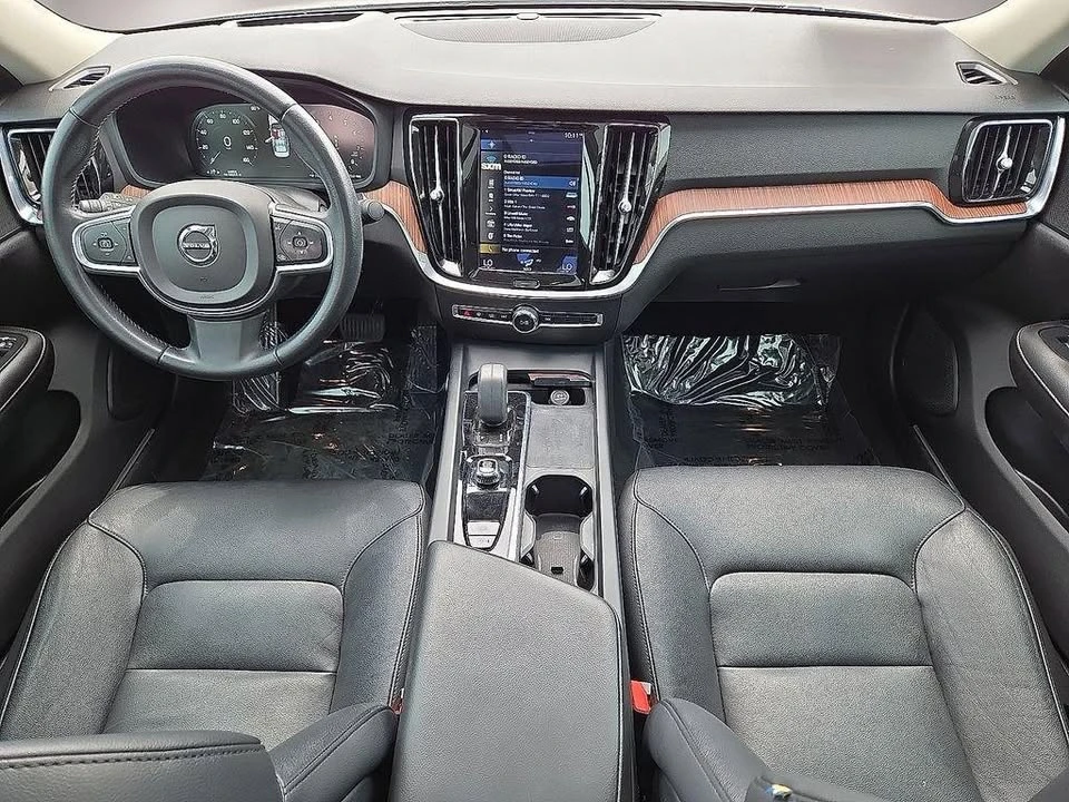 2022 Volvo S60 3rd Gen - Image 8 of 12