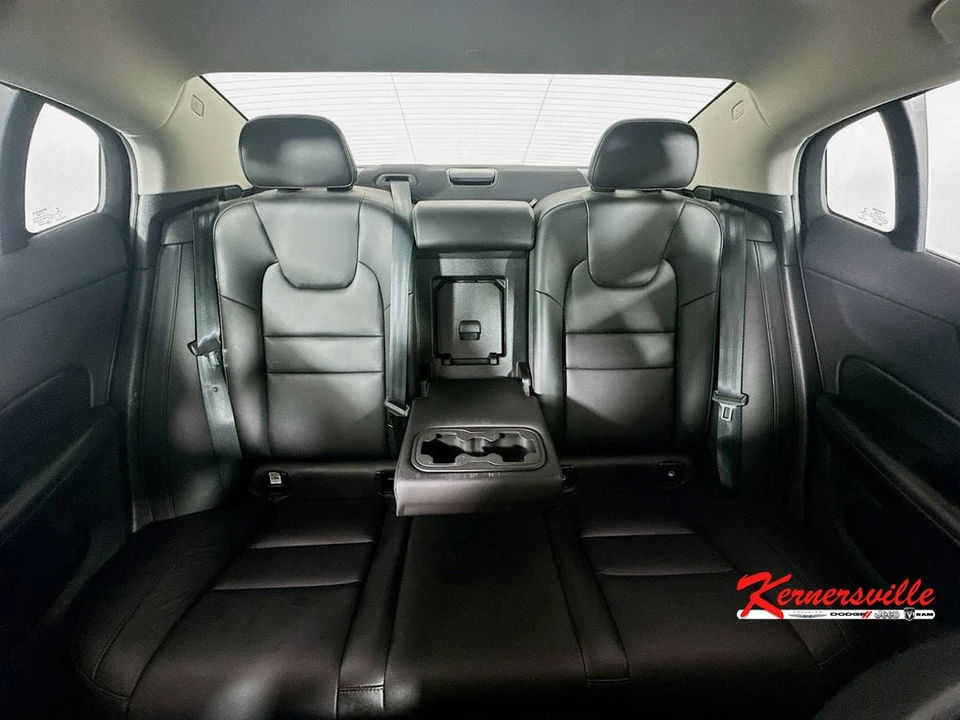 2022 Volvo S60 3rd Gen - Image 13 of 21
