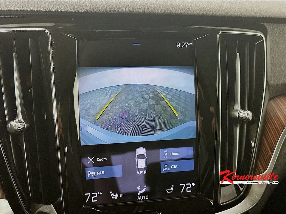 2022 Volvo S60 3rd Gen - Image 19 of 21