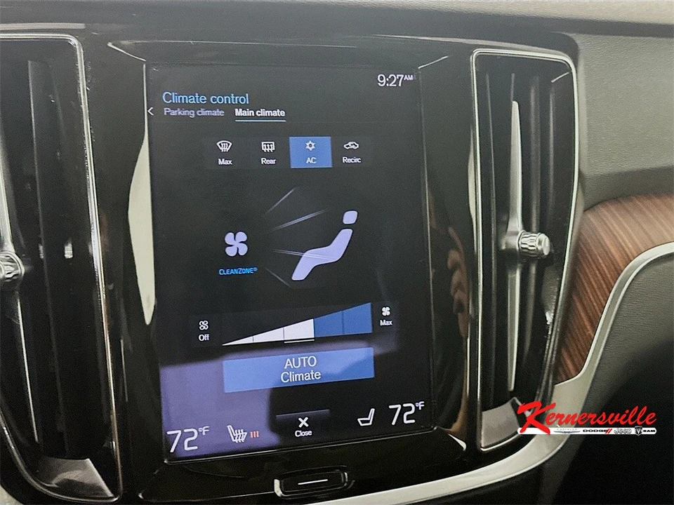 2022 Volvo S60 3rd Gen - Image 18 of 21