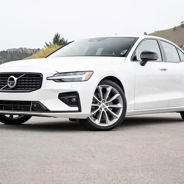 2022 Volvo S60