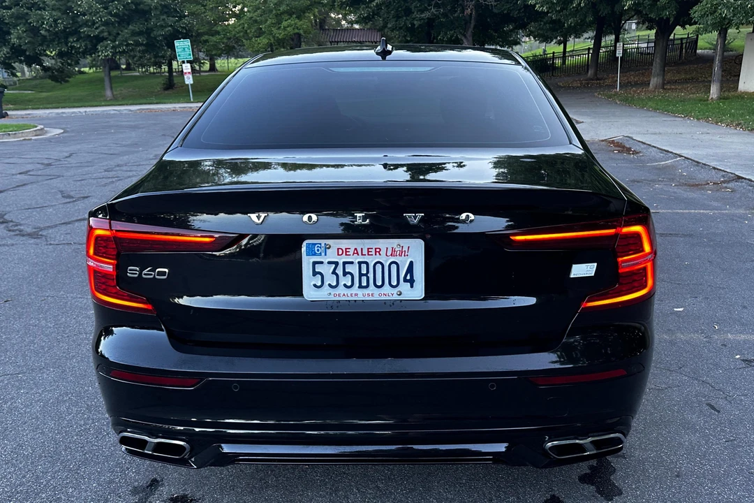 2022 Volvo S60 3rd Gen - Image 5 of 31