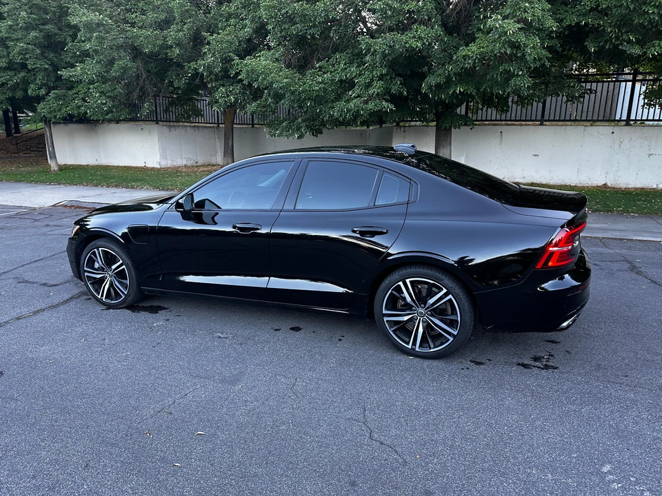 2022 Volvo S60 3rd Gen - Image 18 of 31
