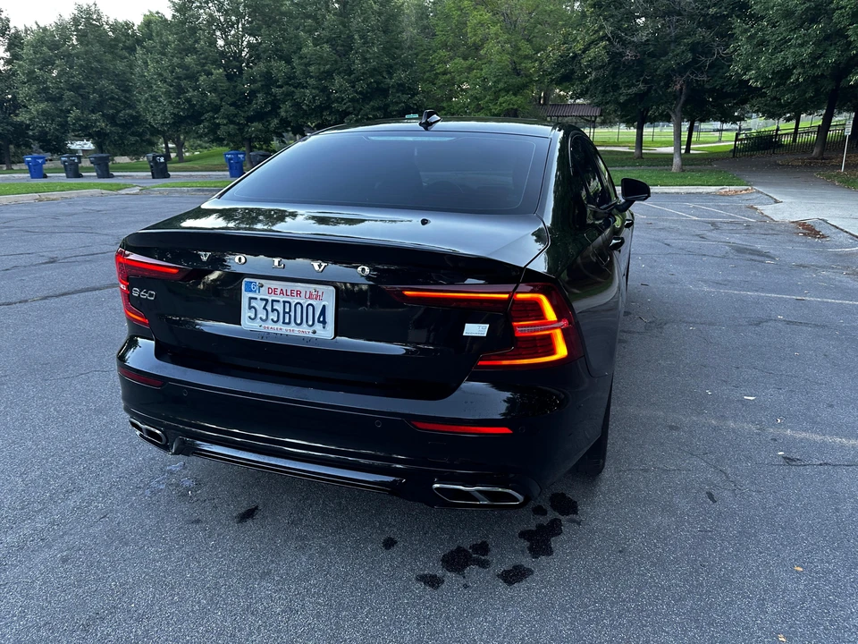 2022 Volvo S60 3rd Gen - Image 30 of 31