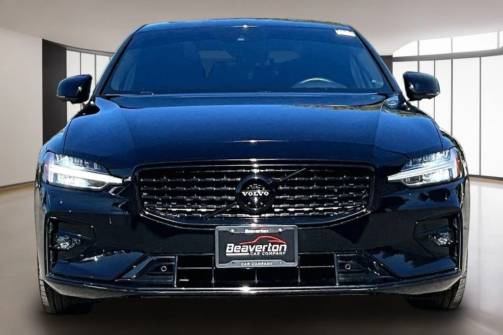 2022 Volvo S60 3rd Gen - Image 5 of 31