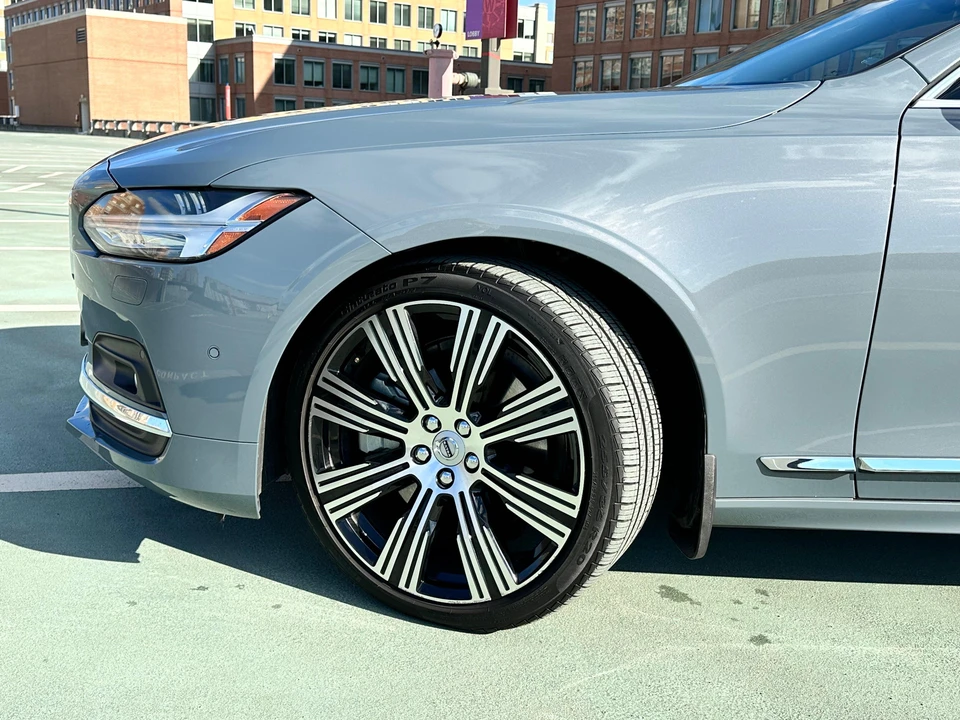 2022 Volvo S90 - Image 17 of 31