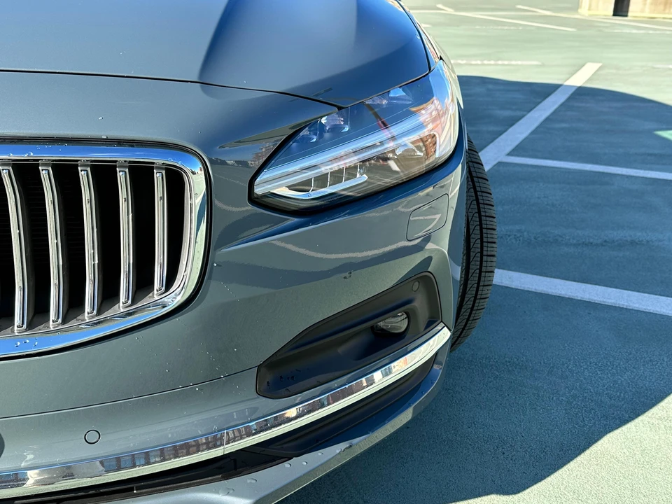 2022 Volvo S90 - Image 15 of 31