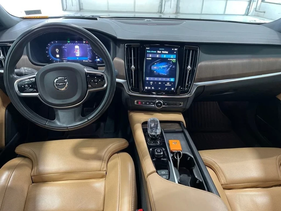 2022 Volvo S90 - Image 9 of 12