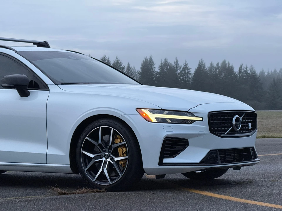 2022 Volvo V60 2nd Gen - Image 25 of 31
