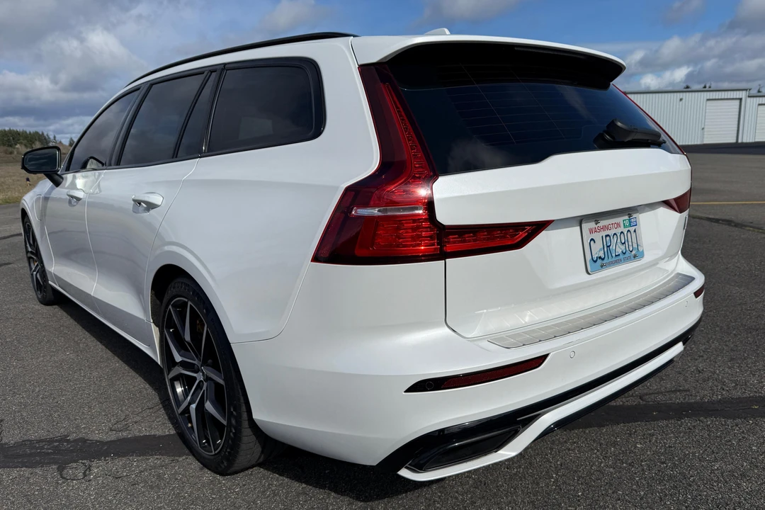2022 Volvo V60 2nd Gen - Image 3 of 31