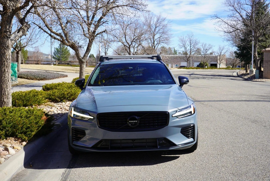2022 Volvo V60 2nd Gen - Image 12 of 21