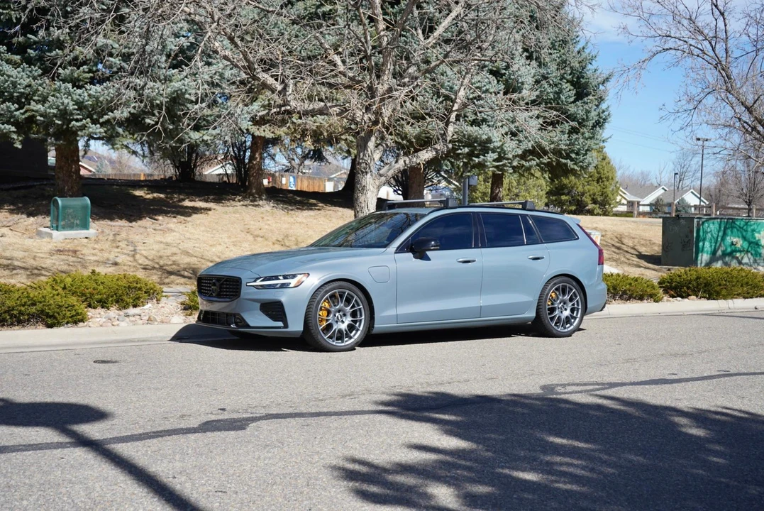 2022 Volvo V60 2nd Gen - Image 15 of 21