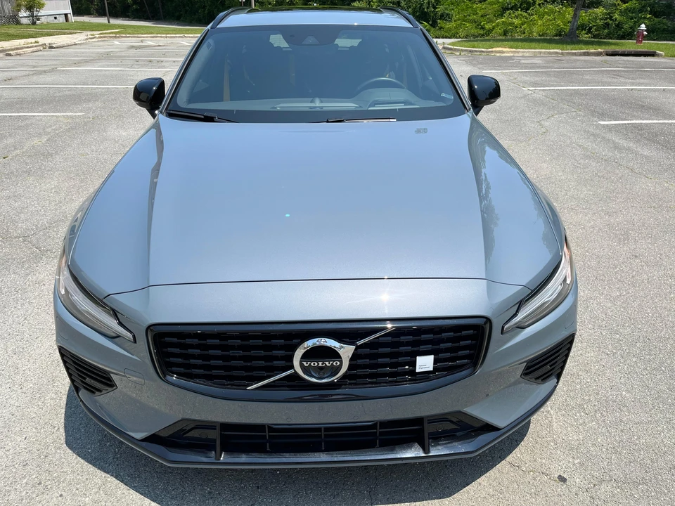 2022 Volvo V60 1st Gen - Image 7 of 31