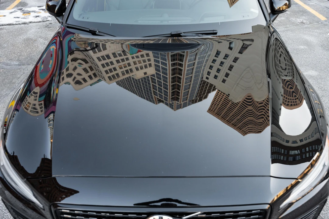 2022 Volvo V60 2nd Gen - Image 16 of 31
