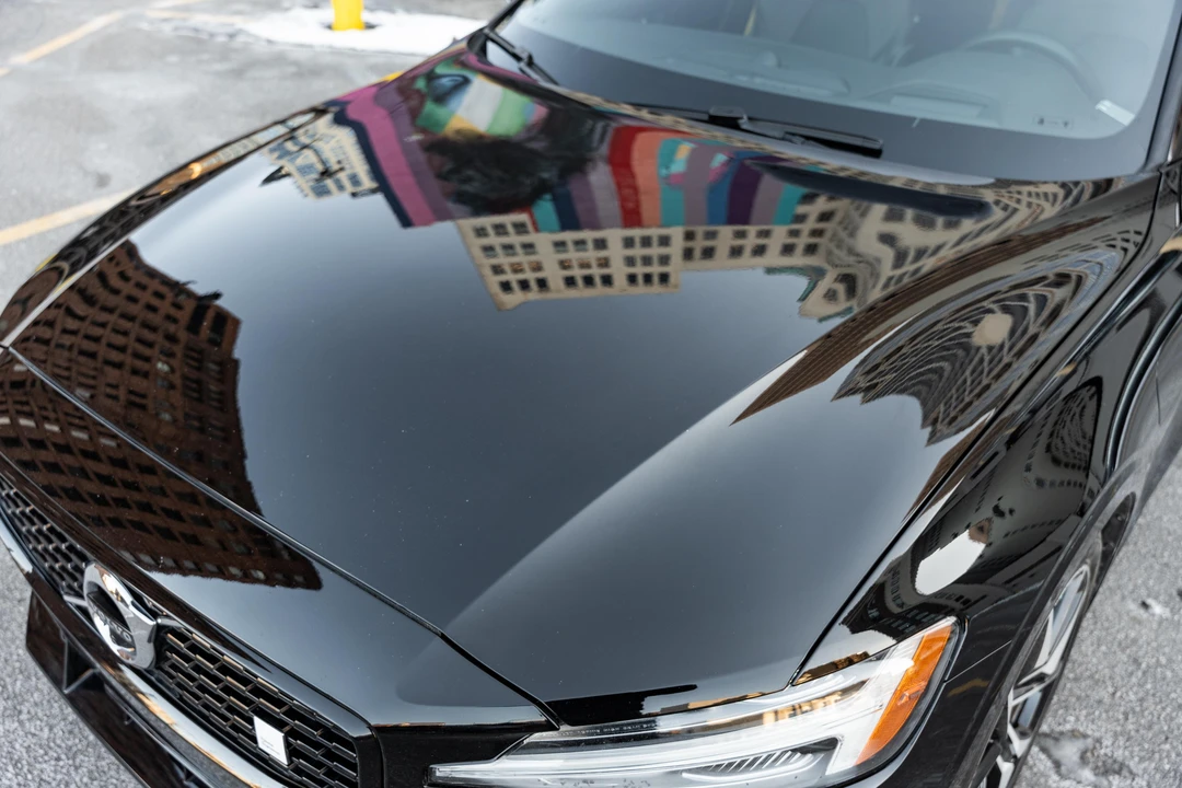 2022 Volvo V60 2nd Gen - Image 19 of 31