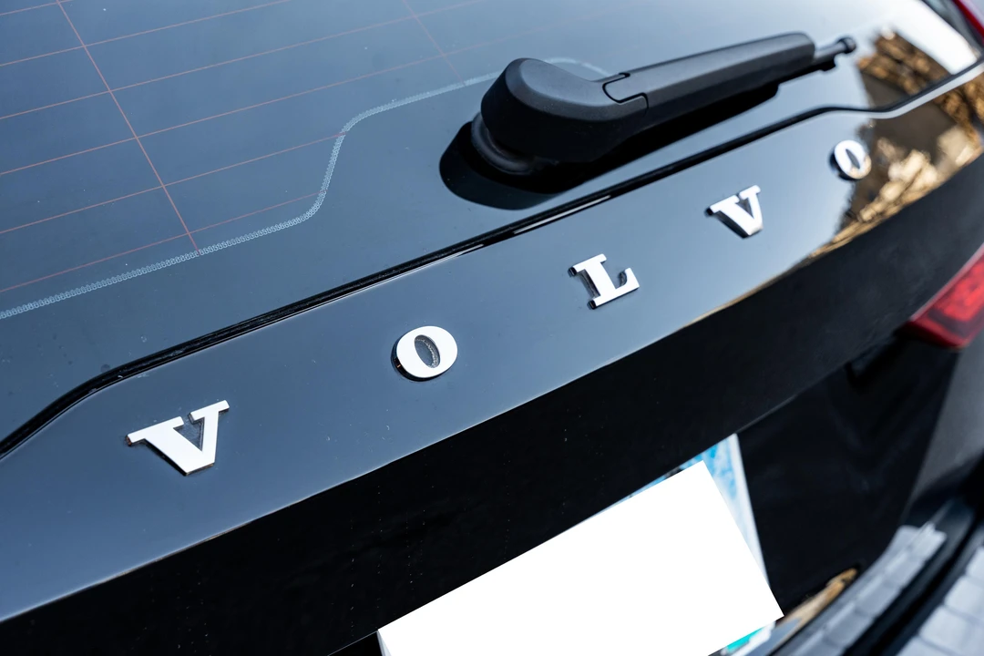 2022 Volvo V60 2nd Gen - Image 26 of 31