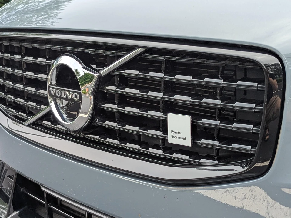 2022 Volvo V60 2nd Gen - Image 25 of 31
