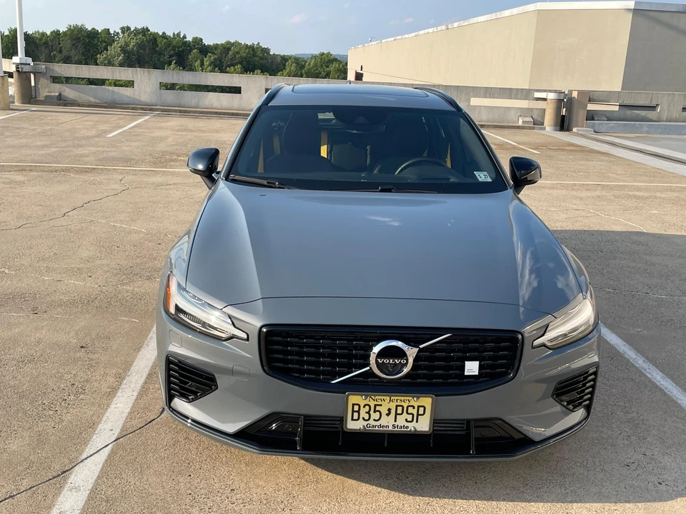 2022 Volvo V60 2nd Gen - Image 7 of 31