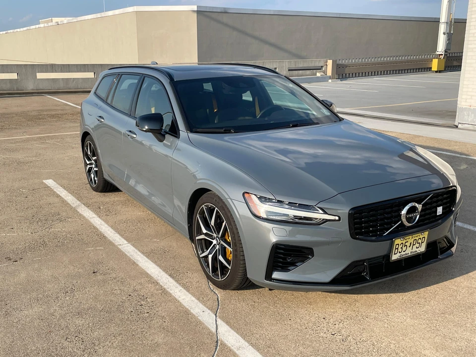 2022 Volvo V60 2nd Gen - Image 31 of 31
