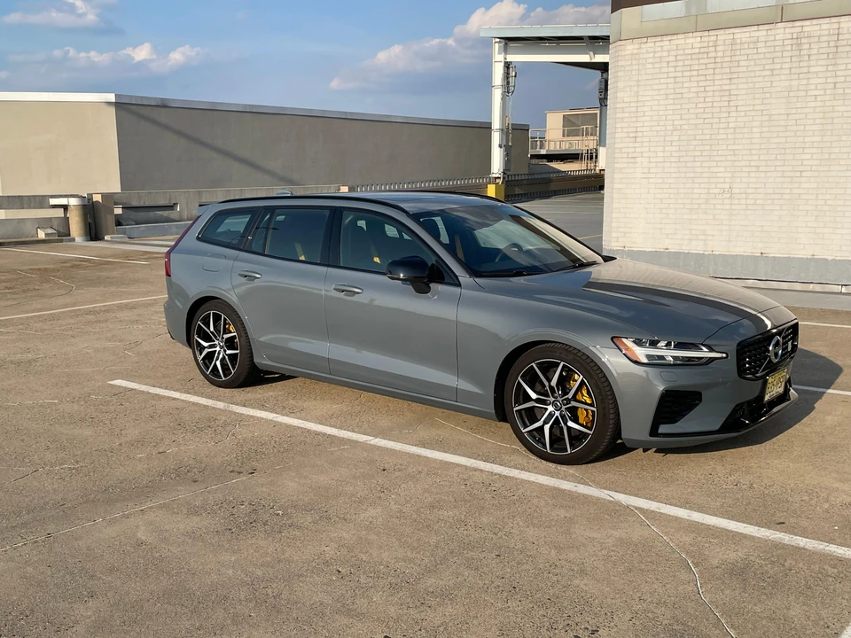 2022 Volvo V60 2nd Gen - Image 30 of 31