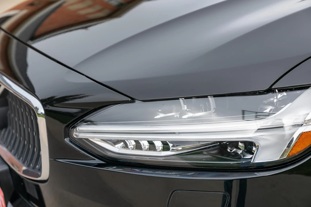 2022 Volvo V90 - Image 19 of 31