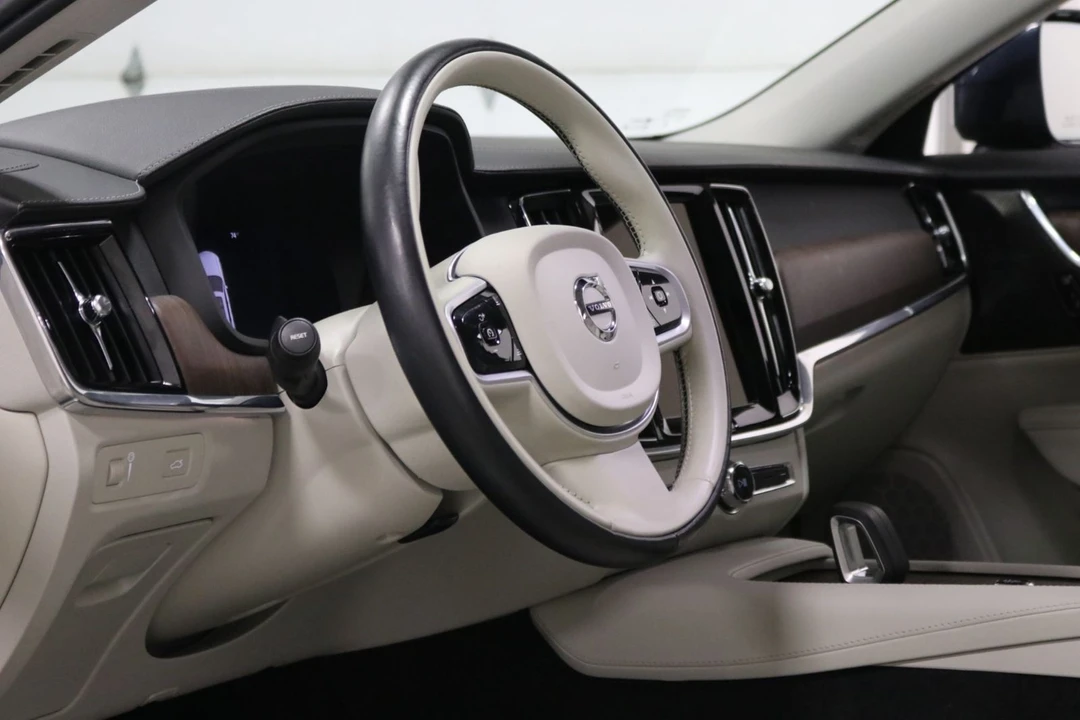 2022 Volvo V90 - Image 7 of 12