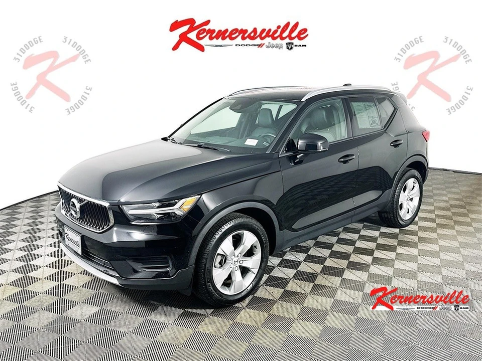 2022 Volvo XC40 - Image 3 of 21