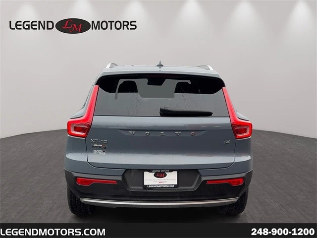 2022 Volvo XC40 - Image 7 of 12