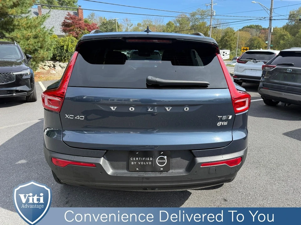 2022 Volvo XC40 - Image 7 of 21