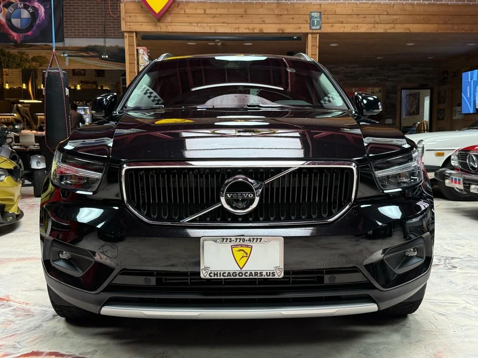 2022 Volvo XC40 - Image 2 of 21