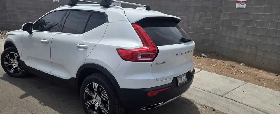 2022 Volvo XC40 - Image 5 of 12