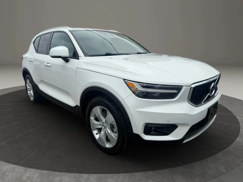 2022 Volvo XC40 - Image 3 of 12