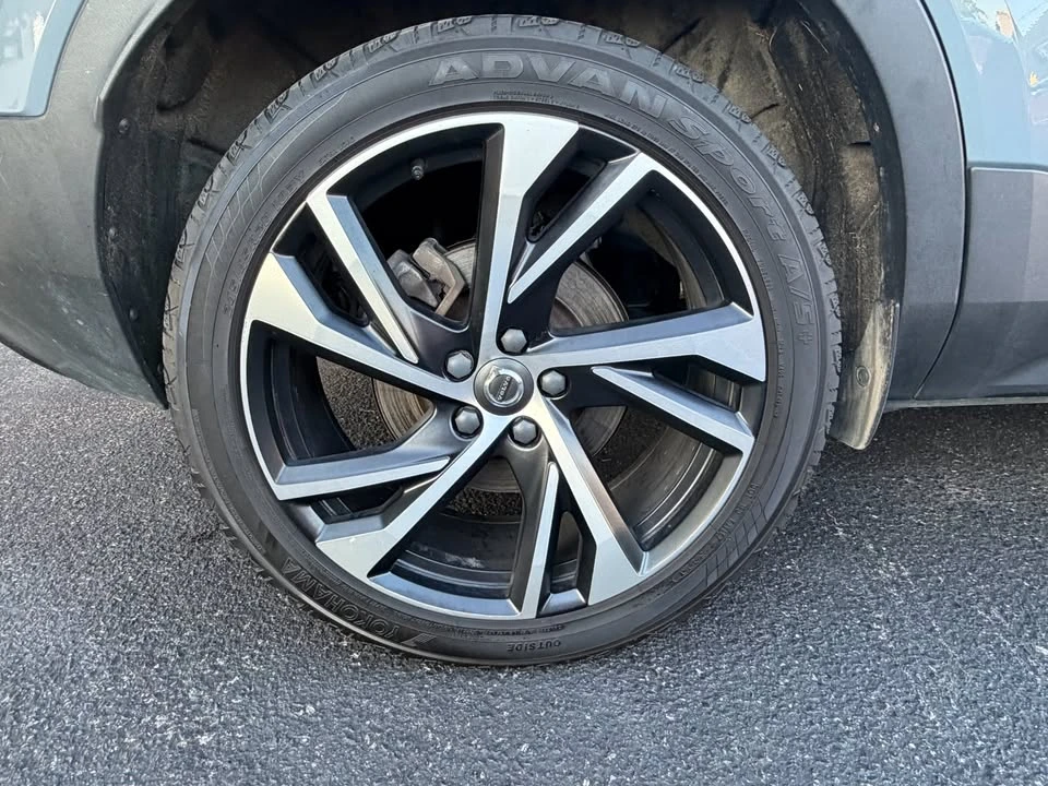 2022 Volvo XC40 - Image 19 of 19