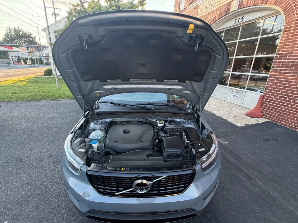 2022 Volvo XC40 - Image 6 of 19