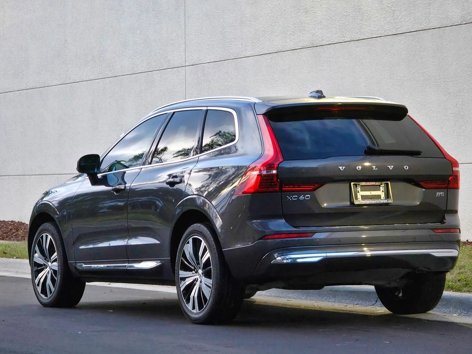 2022 Volvo XC60 2nd Gen - Image 4 of 21