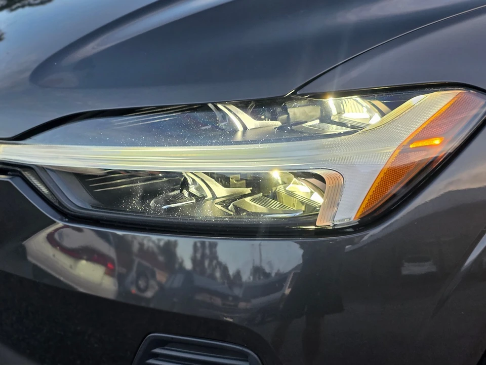 2022 Volvo XC60 2nd Gen - Image 21 of 21
