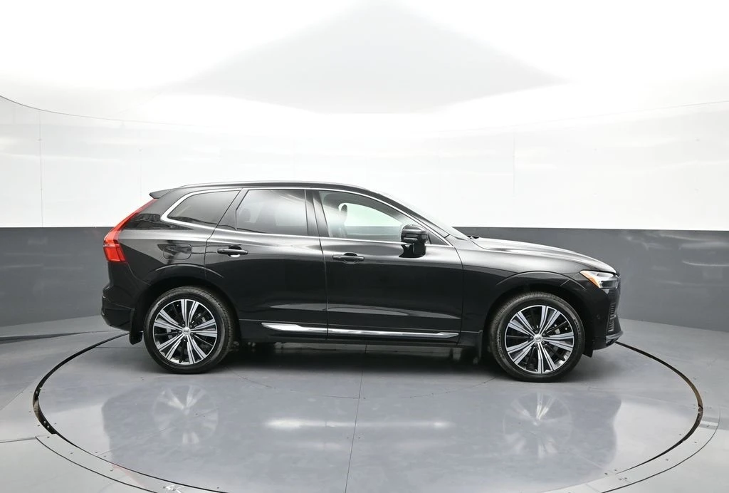 2022 Volvo XC60 2nd Gen - Image 5 of 21