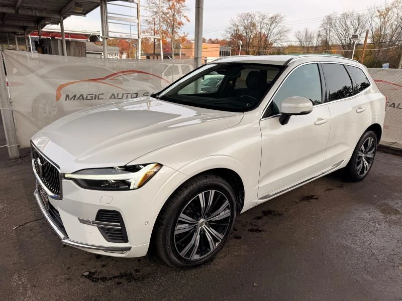 2022 Volvo XC60 2nd Gen - Image 8 of 12