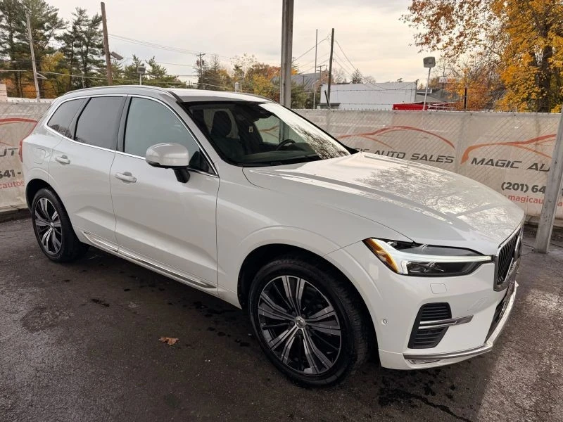 2022 Volvo XC60 2nd Gen - Image 7 of 12