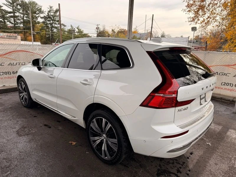 2022 Volvo XC60 2nd Gen - Image 12 of 12