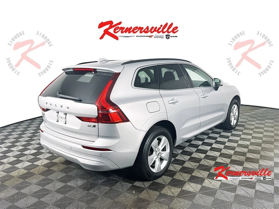 2022 Volvo XC60 2nd Gen - Image 7 of 21