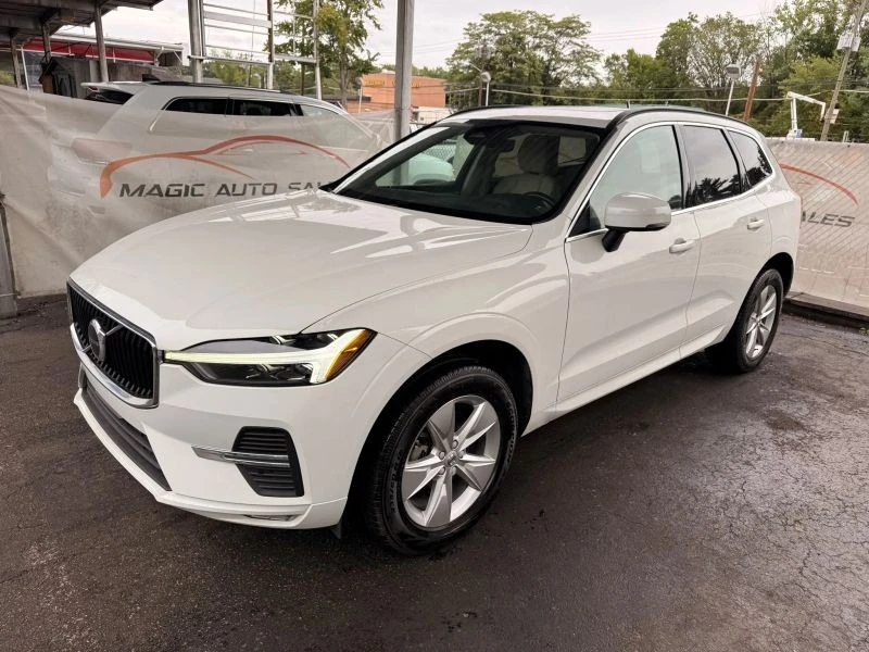 2022 Volvo XC60 2nd Gen - Image 8 of 12
