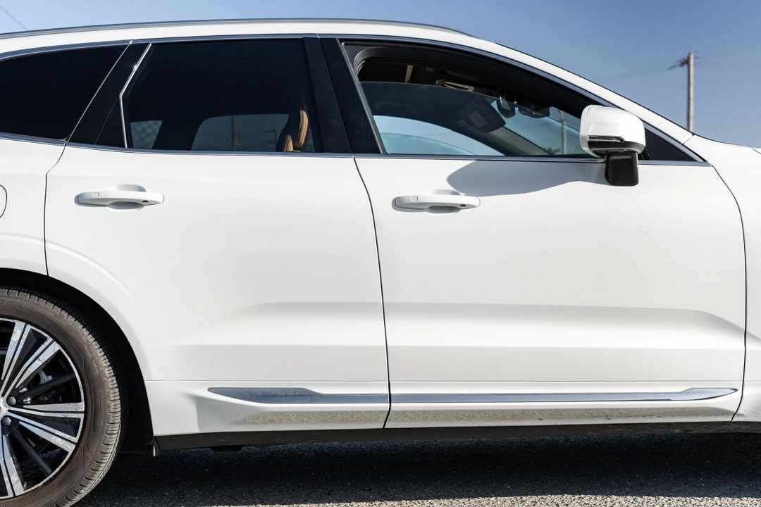 2022 Volvo XC60 2nd Gen - Image 28 of 31