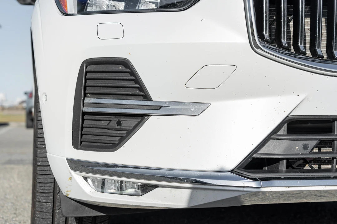 2022 Volvo XC60 2nd Gen - Image 11 of 31