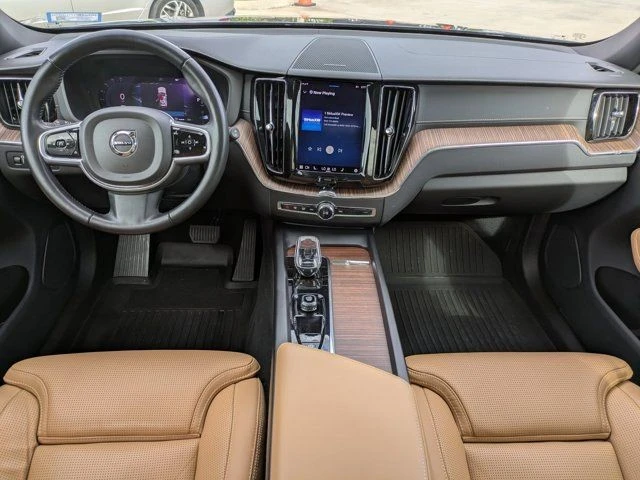 2022 Volvo XC60 2nd Gen - Image 11 of 21