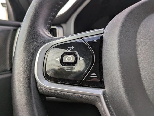 2022 Volvo XC60 2nd Gen - Image 21 of 21