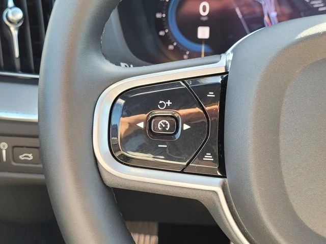 2022 Volvo XC60 2nd Gen - Image 20 of 21