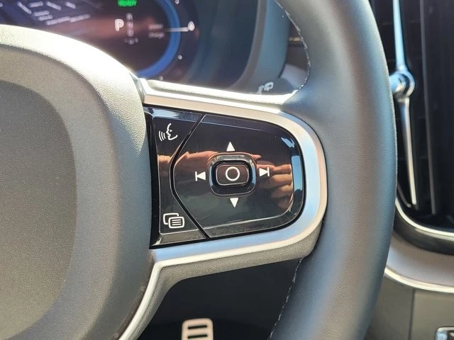 2022 Volvo XC60 2nd Gen - Image 21 of 21